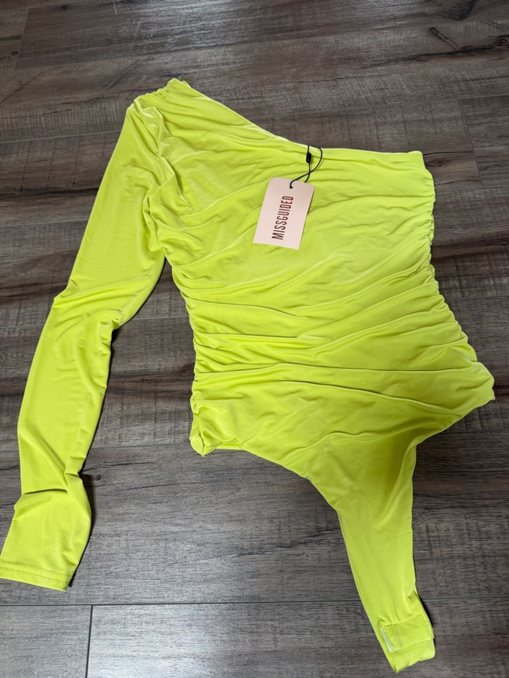 Missguided Neon green/yellow One-Shoulder Ruched Bodysuit